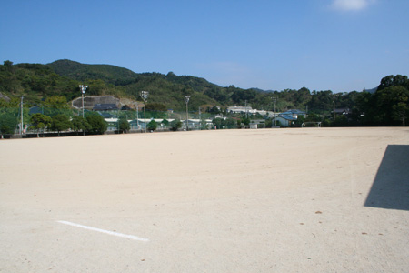 芦北町営田浦運動場の写真